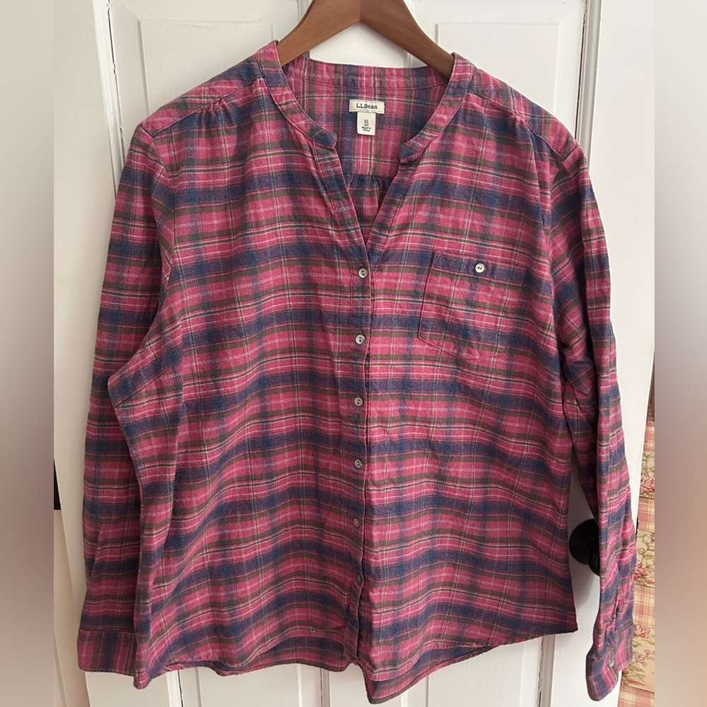 L.L. Bean Women’s Casual Pink and Blue Plaid Flannel Shirt